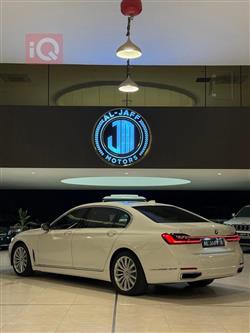 بي ام دبليو الفئة 7